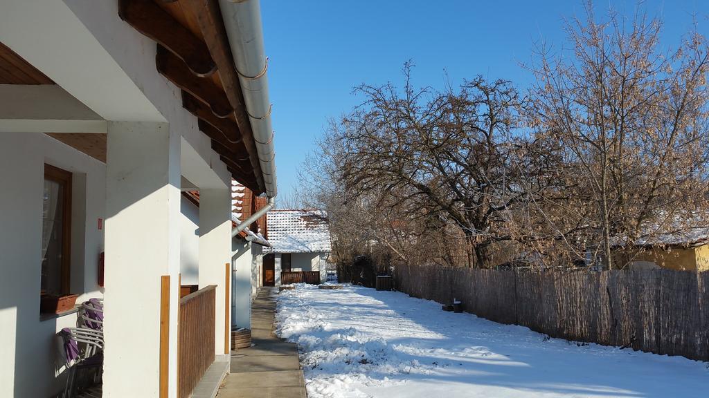 Élő Tisza Vendégház Nagykoru Esterno foto